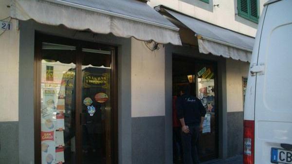 Colpo al bar Marameo in piazza San Francesco