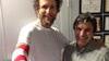 Jovanotti si rompe il polso e "posta" la foto su Twitter