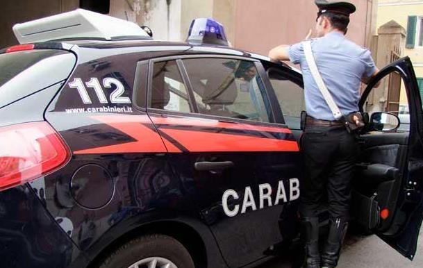 Ruba in una casa mentre è in permesso dal carcere 