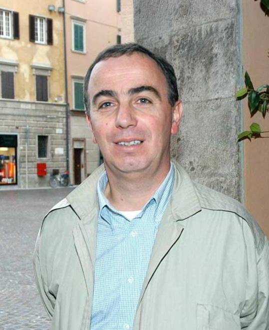 «Troppi soldi per i cani? Gli sprechi sono altrove»