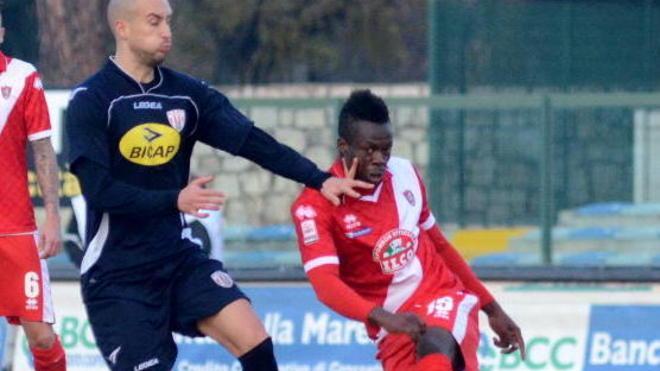 Grifone, si avvicinano i giorni del mercato Ecco chi può partire