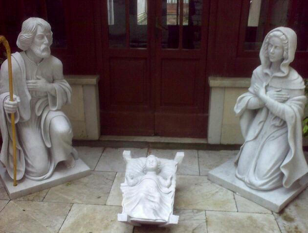 Il presepe di marmo ha trovato casa: il Duomo