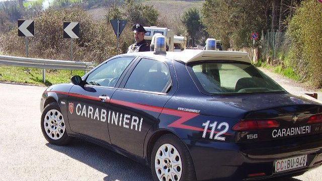 Merceria svaligiata, rubati 5mila euro di mutande e reggiseni