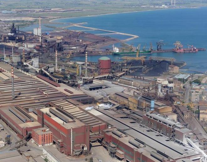 «Massima concentrazione sulle vicende industriali» 