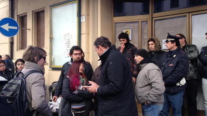 Occupato l’ex cinema Jolly «No alla galleria di negozi»