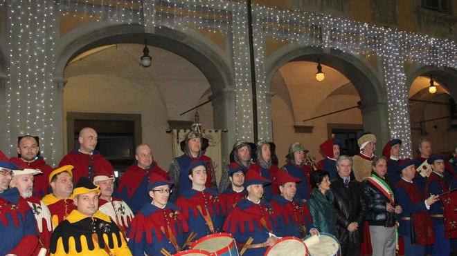 La sfilata dei valletti comunali