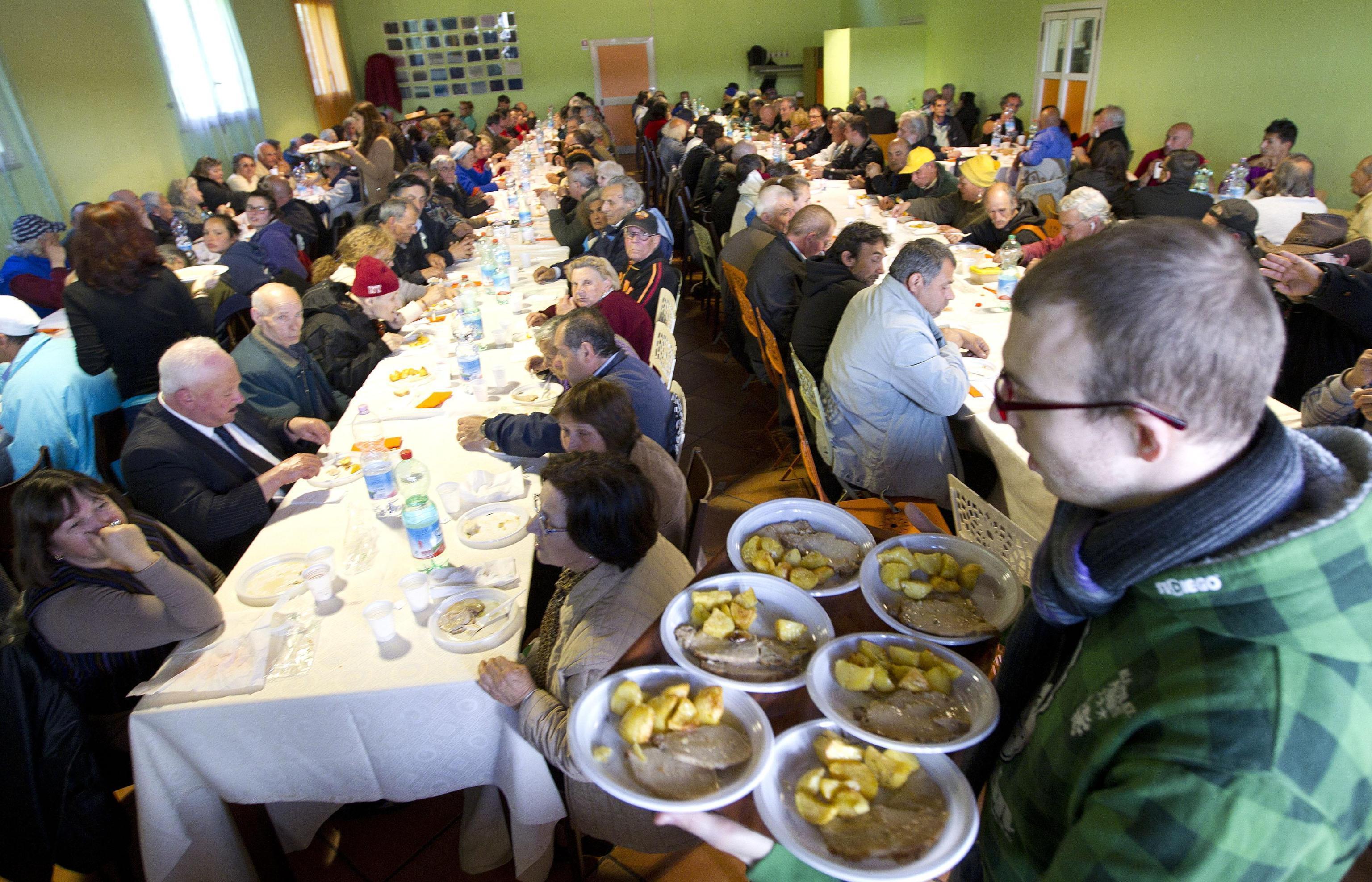 Nuoro, povertà grande preoccupazione: oltre 1000 richieste di sussidi 