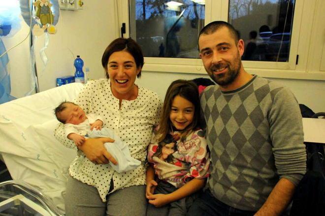 È nato Gabriele, l’ultimo bimbo del 2013 