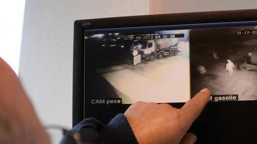 Pontedera, maxi furto da quattrocentomila euro