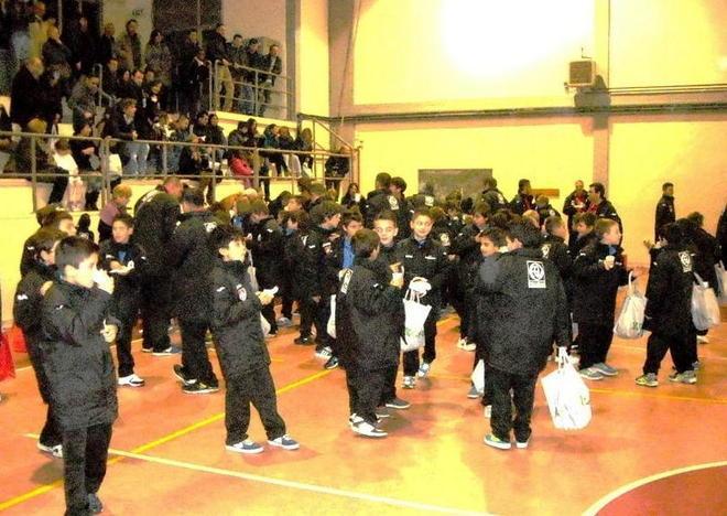  Romaiano calcio dal raduno al palazzetto alla cena dei giovani
