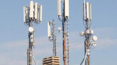 Conto alla rovescia per il nuovo piano della telefonia mobile
