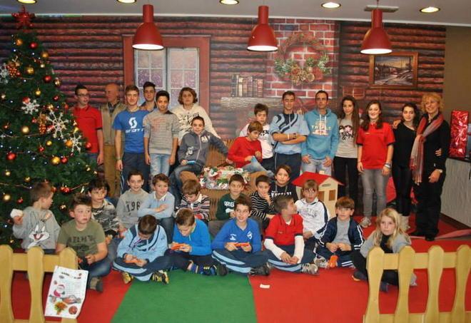 Festa di Natale a Procchio con tutti gli atleti 
