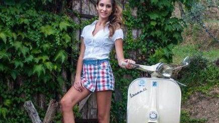 Domani la Befana arriva in Vespa