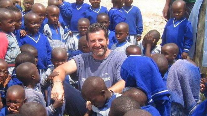Bellacci, «mister» dal cuore d’oro aiuta i bambini del Ruanda