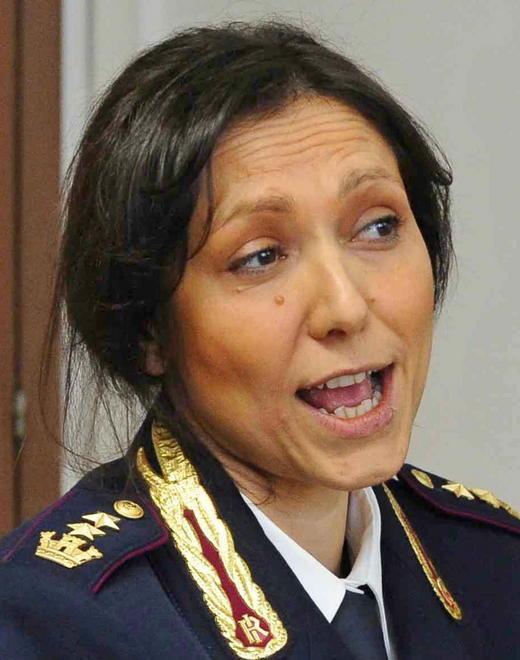 Automobilista fa arrestare il rapinatore 