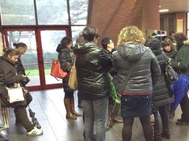 Ancora in coda, disoccupati e senza domani 