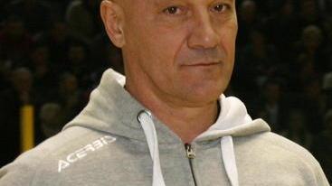 Ore 20,45: scatta il derby tra le due Viareggio