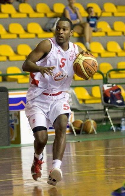 Arcanthea, vincere a Bari per restare tra le big del girone