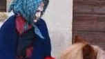 Dal cielo o con il coro Arriva la Befana per la gioia dei bimbi