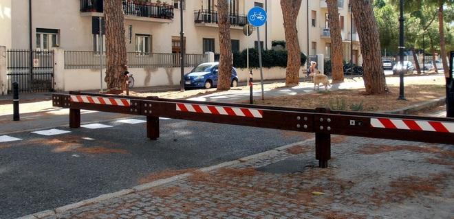 Viale dei Pini: macché strada, è un’odissea
