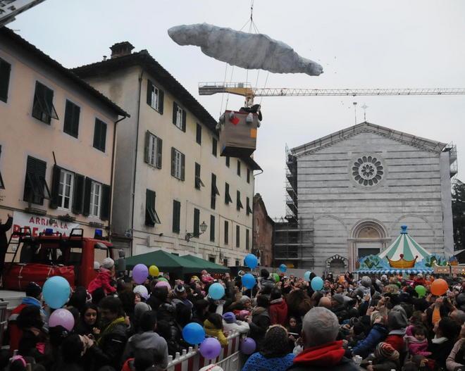 Slitta di 24 ore l’arrivo della Befana in piazza San Francesco 