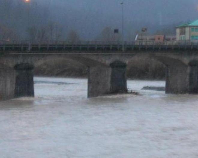 Frane e disagi in Lunigiana: strade chiuse e famiglie isolate 