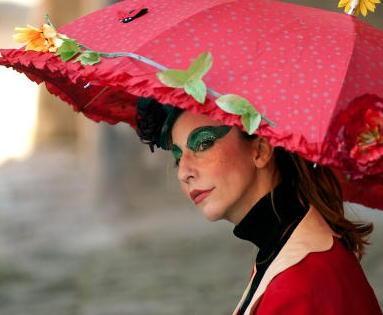 “Siamo tutte un po’ Befane” Aneddoti e risate a teatro