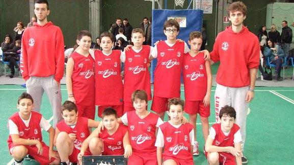 L’Under 12 della Libertas Lucca al torneo Presepe della Marineria