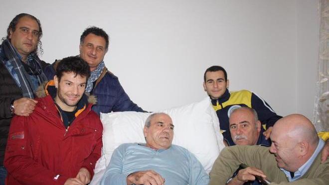 L’omaggio della Pugilistica Bertola al mito carrarese della boxe: Cerù