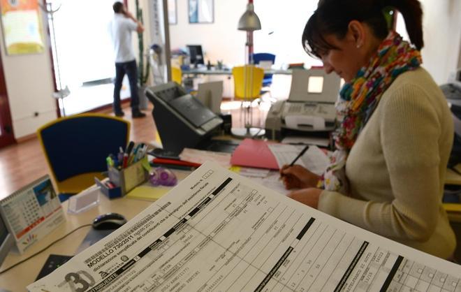 Le tasse non finiscono mai: ecco dove colpisce l’Irpef 