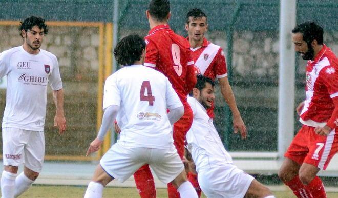Pontedera, sulla maglia una tripletta di... sponsor 