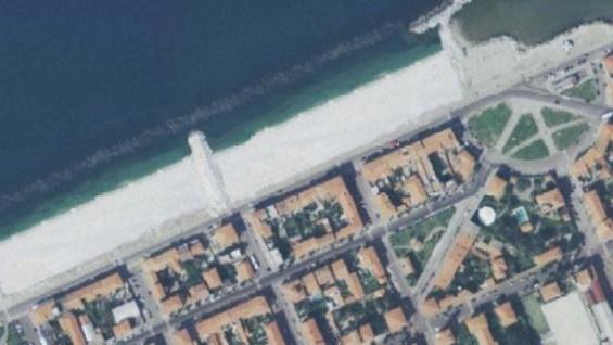 Niente sabbia, bis per le spiagge di ghiaia