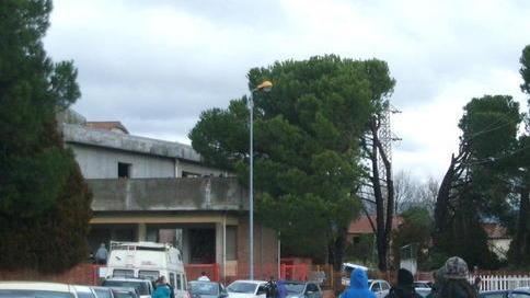 Minacciati e derubati due cuochi al rientro a casa