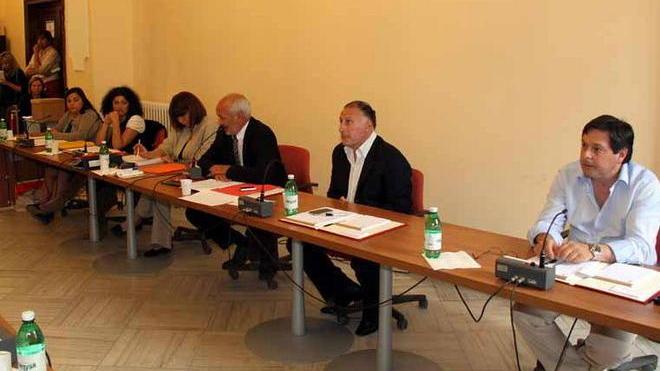 Sel: «Meno scuole per migliorare l’offerta»