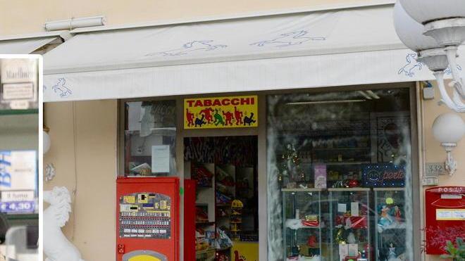 Lo ritrovano con una pistola e due passamontagna, stavolta lo arrestano