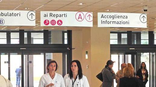 Ospedale, tra 14 giorni via ai lavori per la banca ed il bar