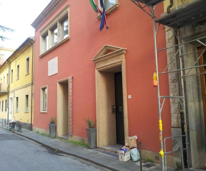 Domus Mazziniana con le porte chiuse Manca il personale 