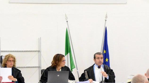Strage, respinte tutte le eccezioni dei difensori