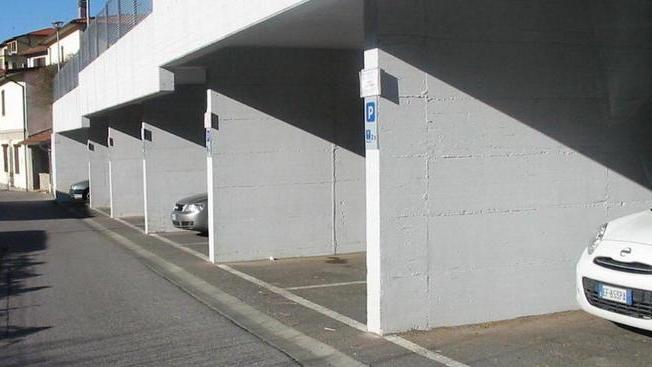 I parcheggi di viale Rosselli potrebbero essere affittati