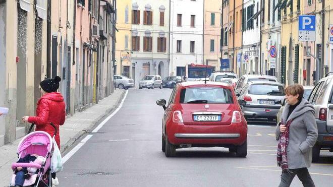 Guerra del Comune alle strade rattoppate
