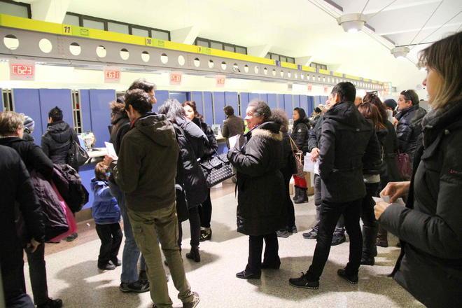 Disagi alle Poste: tre commissioni diverse, tre biglietti e tre file 