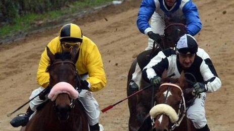 Stasera a Buti la cena itinerante in attesa del Palio