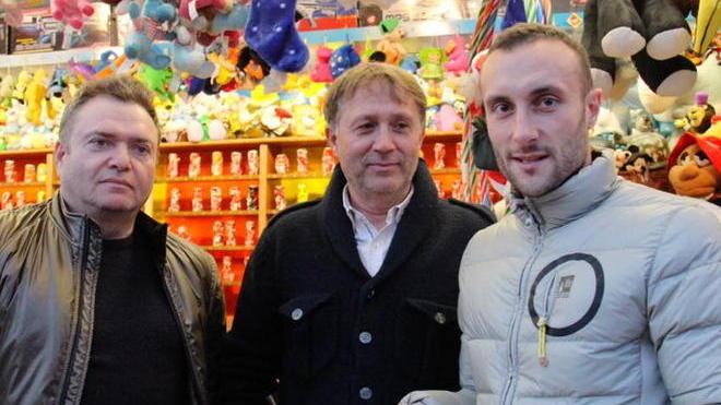 Il regalo del Villaggio Natalizio al capitano Luci