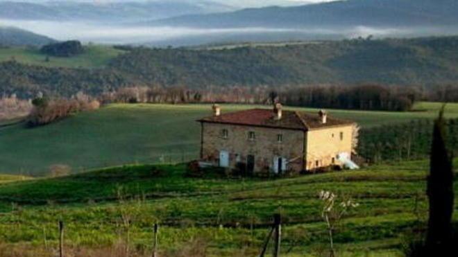 «Una cava pro ambiente» I volantini dei dipendenti