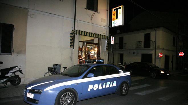 A 42 anni arrestata per stalking «Non accettava la fine della storia»