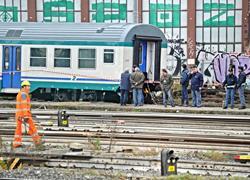 Investito da un treno, muore addetto Fs a Firenze 