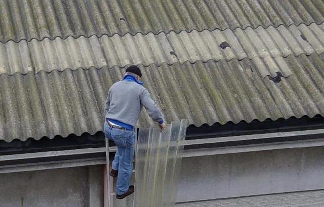 Sassari, dieci tonnellate di amianto nelle scuole 