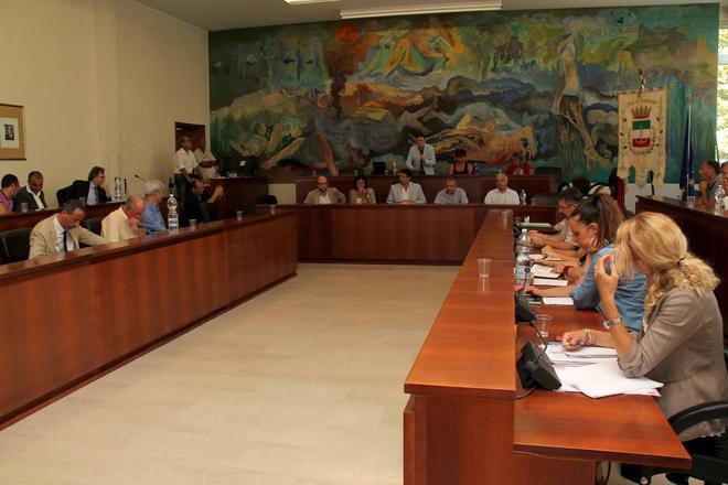 Commercio in crisi: se ne discute in consiglio comunale 