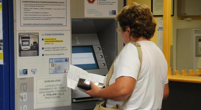 «Tolta in estate la macchinetta dei ticket»