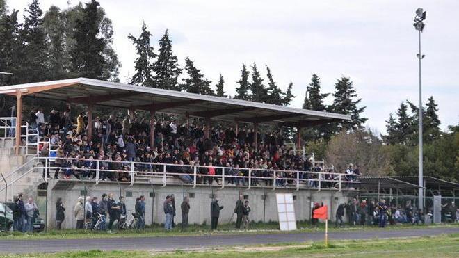 La pista di atletica è pericolosa, lo dicono i tecnici comunali